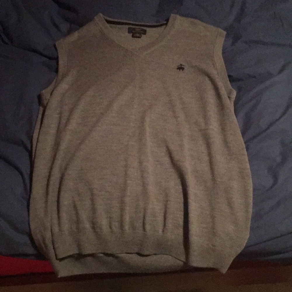 Sweater vest